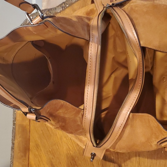 Coach Edie 42 mixed leathers squash color - Picture 13 of 15